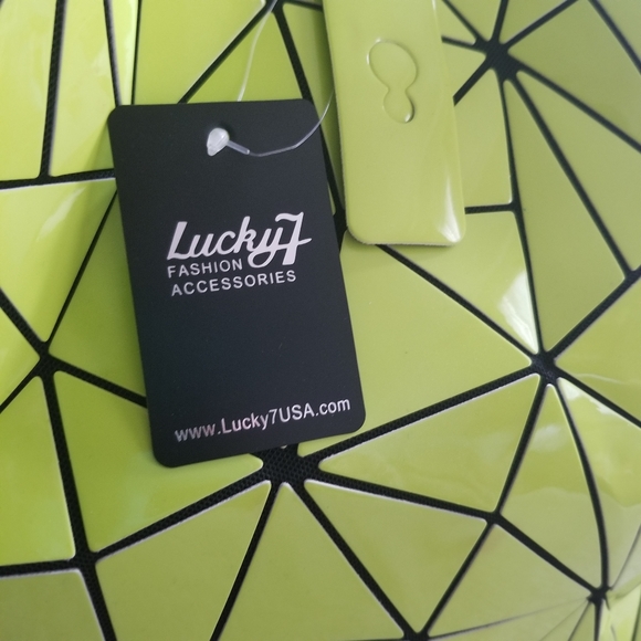 Lucky 7 Geo Bag Lime Green - Picture 11 of 16